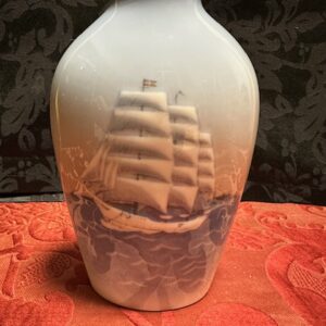 Vaso Bing&Grondhal "Nave Scuola"